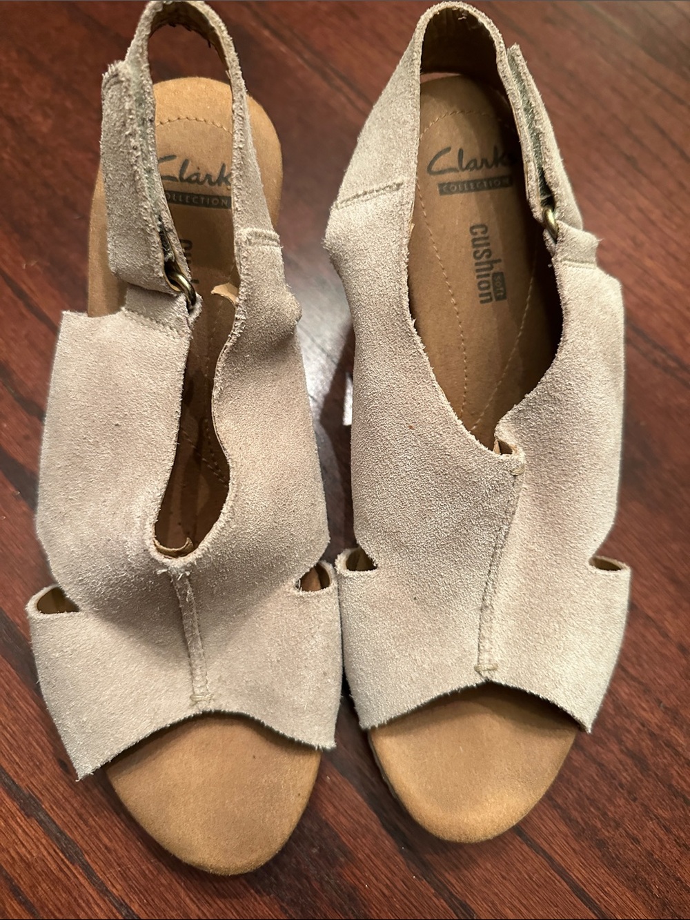 Clarks Women's Light Beige Suede Slingback Sandals | 8.5
